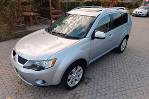 Mitsubishi Outlander II 2007 2.0 di-d Instyle 7p.t