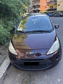 Ford ka benzina 1300