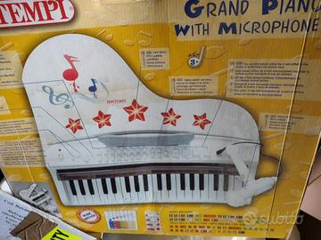 pianoforte a coda Bontempi