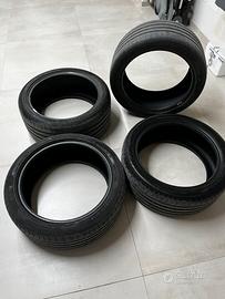 Pneumatici 245/40 r18