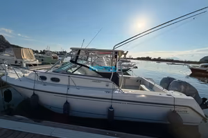 Boston Whaler 28 CONQUEST
