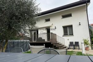 Villa di 308 m² con 5 locali e box auto doppio a C