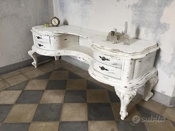 Mobile/Cassettiera in stile Shabby Chic vintage
