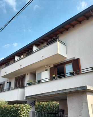 Appartamento arredato a Biassono