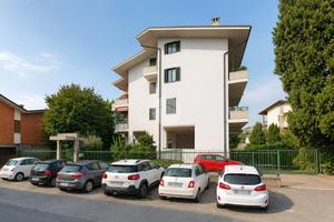 MONOLOCALE A IVREA