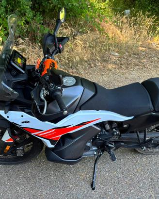 Ktm 790