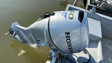 Motore fuoribordo Honda 40 cv anno 2016 300 ore