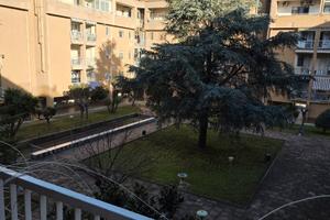 4 vani con posto auto