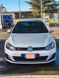 GOLF GTI 7 PERFORMANCE