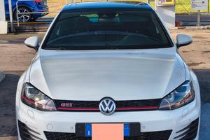 GOLF GTI 7 PERFORMANCE