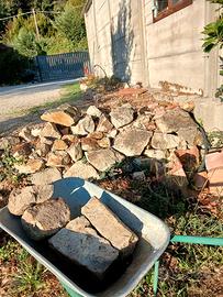 pietre in trachite , gratis