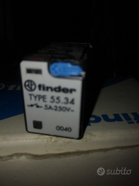 Rele da zoccolo finder 220v