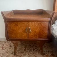 Coppia di comodini legno e vetro