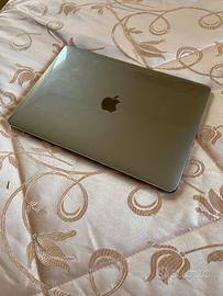 Mac Book Air 2020 13,2”