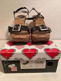 Zeppa Gioseppo vernice nera