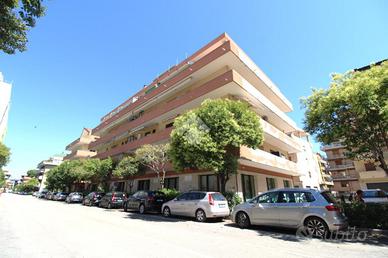 3 LOCALI A PESCARA