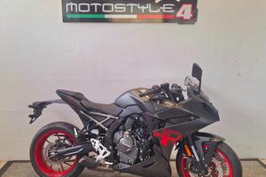 SUZUKI GSX-8R 2025