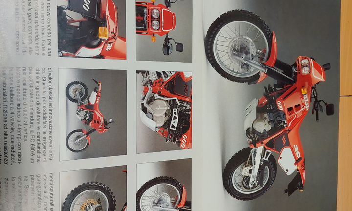 Dépliant GILERA RC 600 e 125 TOP RALLY