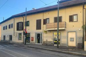 Immobile Commerciale a Reddito Locato a Poste Ital