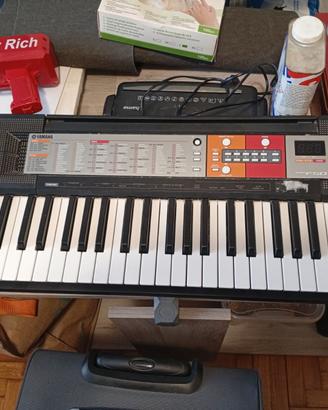 yamaha PSR F50