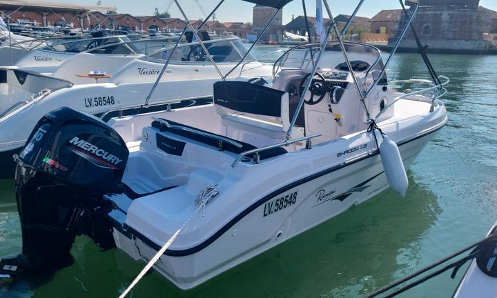 Ranieri Internationsl Shadow 19 + Mercury 40 CV