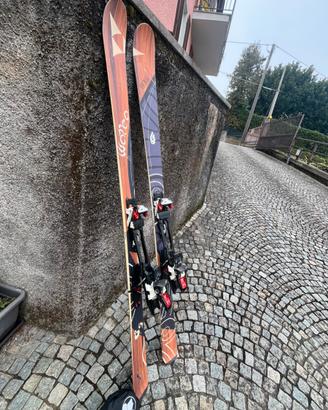 Sci alpinismo e discesa attacchi scarpone rigido