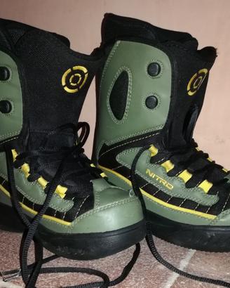 Scarponi snowboard NITRO verde taglia num 41 1/3