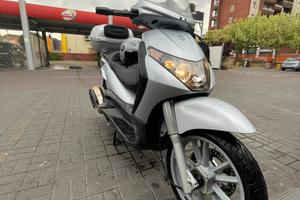 Piaggio Beverly 400 2010