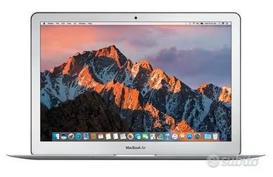 MacBook Air 2017 (tratt.)