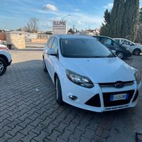 ford focus sw titanium