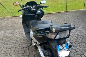 Yamaha t max usato 