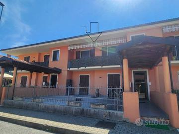 Appartamento di 68 m² con 4 locali e box auto a Ca