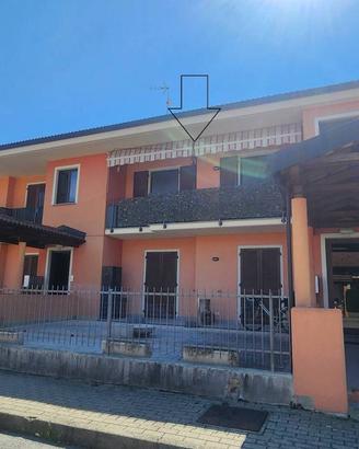 Appartamento di 68 m² con 4 locali e box auto a Ca