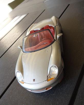 Maisto 1:18 Porsche Boxster metallo