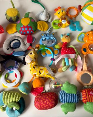 Lotto giochi prima infanzia morbidi e sonaglini