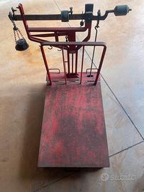 Bilancia stadera finzionante