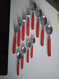 Set di posate per 4 persone