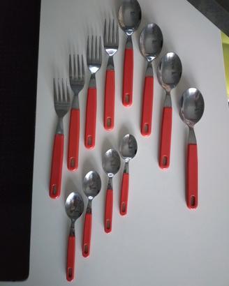 Set di posate per 4 persone