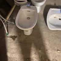 Sanitari pe bagno