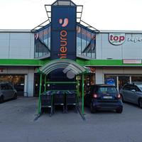 NEGOZIO A ARICCIA