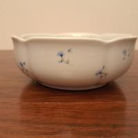 Ciotola piccola in porcellana dipinta a mano