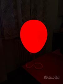 Lampada “Pennywise Balloon Lamp” di IT