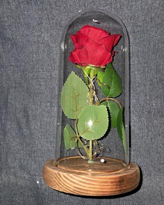 Stupenda Rosa in vetro, rosa eterna in vetro