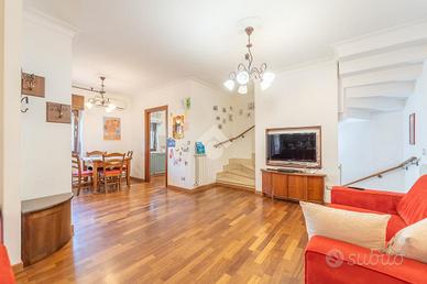 PORZIONE DI QUADRIFAMILIARE A GUIDONIA MONTECELIO