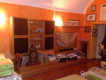 composizione parete attrezzata