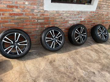 Cerchi in lega 17 pollici 225/50 per bmw f31