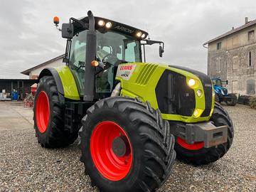 Trattore claas arion 650