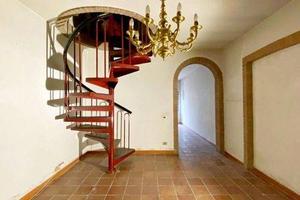 Casa indipendente di 210 m² con più di 5 locali e 