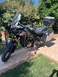 Honda Africa Twing 1000 DTC
