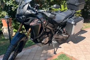 Honda Africa Twing 1000 DTC
